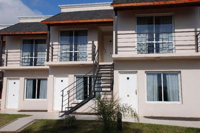 Brisas Del Lago Apartamentos Colon  Exterior foto